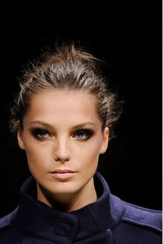 Look 1